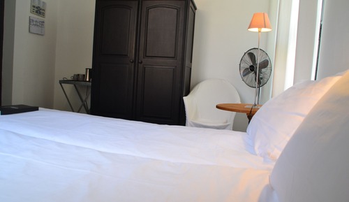 Basic Room, 2 Twin Beds, Courtyard Area