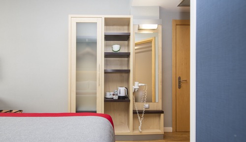 Standard Room, 1 Queen Bed with Sofa bed (Free Breakfast)