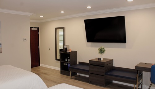 Standard Room, 2 Queen Beds, Non Smoking