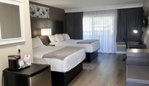 Standard Room, 2 Queen Beds, Non Smoking, Balcony