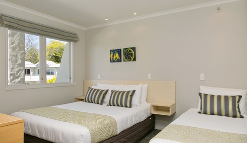 Apartment, 2 Bedrooms, Lake View