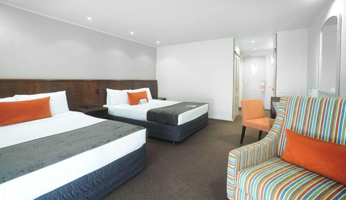 Deluxe Room, 2 Queen Beds, Non Smoking