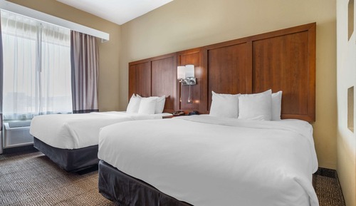 Suite, 2 Queen Beds, Non Smoking