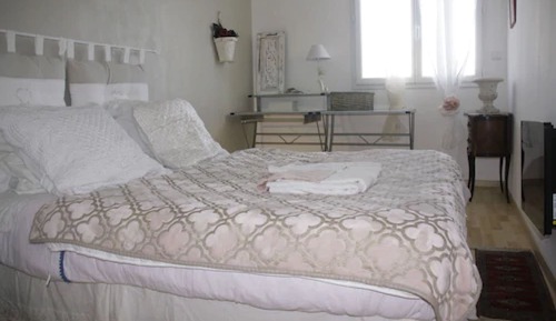 Double Room, Shared Bathroom