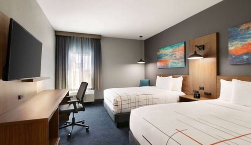 Room, 2 Queen Beds, Accessible, Non Smoking (Mobility/Hearing, Tub w/Grab Bars)