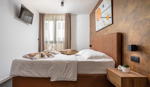 Superior Apartment, 2 Bedrooms, Partial Sea View, Beachfront