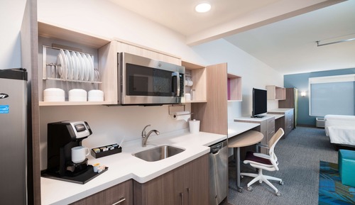 Studio, 2 Queen Beds, Accessible (Hearing)