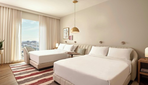 Grand Room, 2 Queen Beds (Chamber)