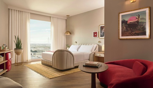 Grand Room, 1 King Bed, Mobility Accessible (Chamber)