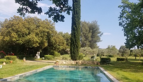 Double Room (Chambre des pierres)