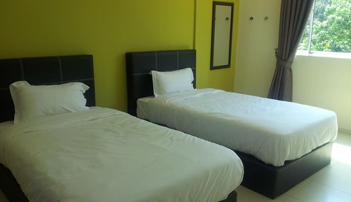 Economy Twin Room