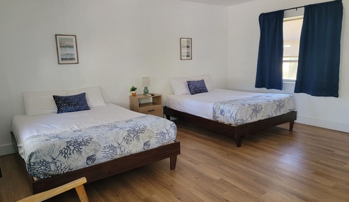 Standard Single Room, 2 Queen Beds, Non Smoking