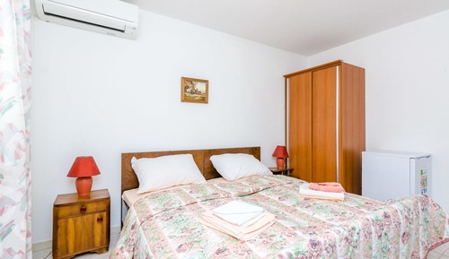 Comfort Room, Patio, Garden View