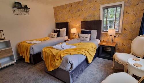 Superior Twin Room, Garden View (Royal Oak )