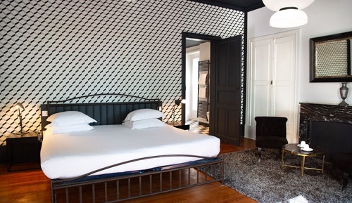 Room, Accessible (Wilde)