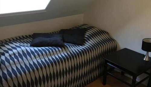 Single Room, Shared Bathroom