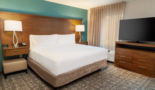 Studio Suite, 1 King Bed, Accessible, Kitchen (Communications)