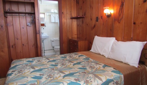Cottage 18, 1 Bedroom, Non Smoking (Catfish - Ocean Front)