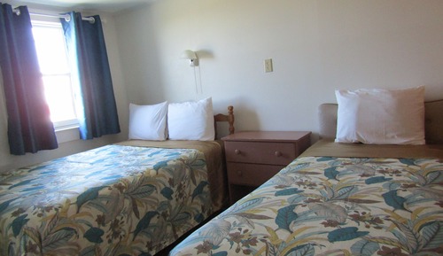 Cottage 17, 2 Bedrooms, Non Smoking (Tuna - Ocean Front)