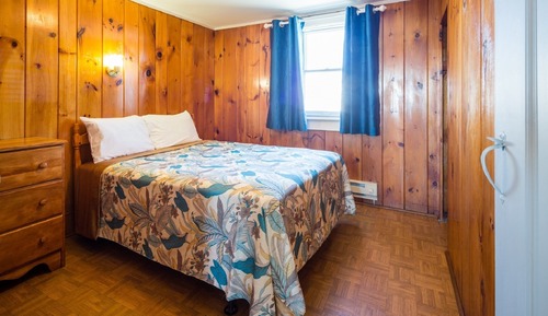 Cottage 11, 1 Bedroom, Non Smoking (Ballyhoo - Ocean Front)