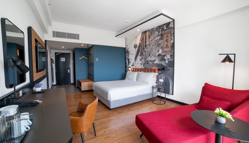 Deluxe Room, 1 Queen Bed