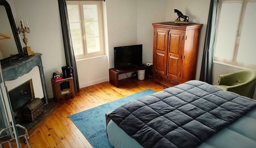 Comfort Room, 1 Queen Bed, Non Smoking, Park View