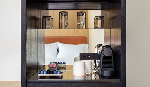 Room, 1 King Bed, Accessible (Hearing)