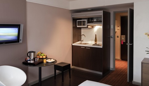 Standard Studio, Multiple Beds