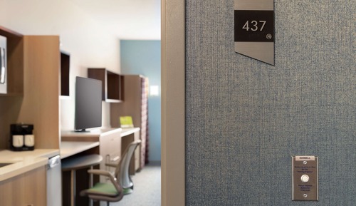 Studio, 2 Queen Beds, Accessible (Hearing)