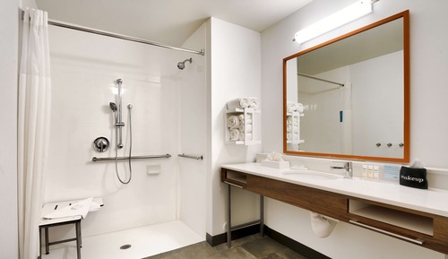 Suite, 1 King Bed, Accessible, Refrigerator & Microwave