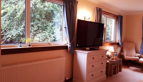 Premier Double Room, 1 Queen Bed, Ensuite, Hill View
