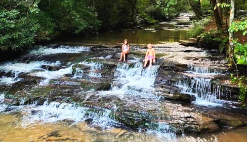 Waterfall Retreat- Balcony Suite - No Pet