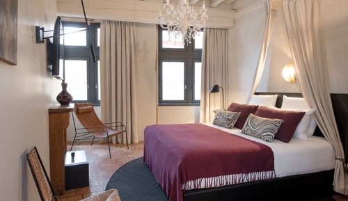 Suite Junior  Alba, 22 Rue du Boeuf 69005 Lyon