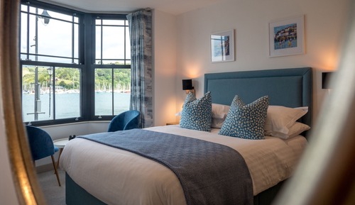 Deluxe Double Room, Ensuite, Harbor View (Harbour room)