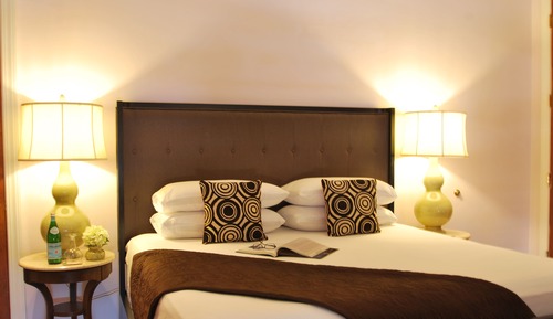 Exclusive Room, 1 King Bed, Connecting Rooms