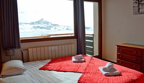 Double Room, Balcony (Ouest 1er étage)