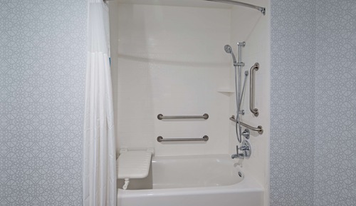 Room, 2 Queen Beds, Accessible, Bathtub (Hearing)