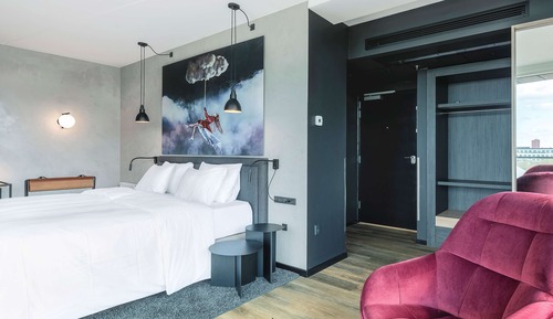 Superior Room, Balcony, City View