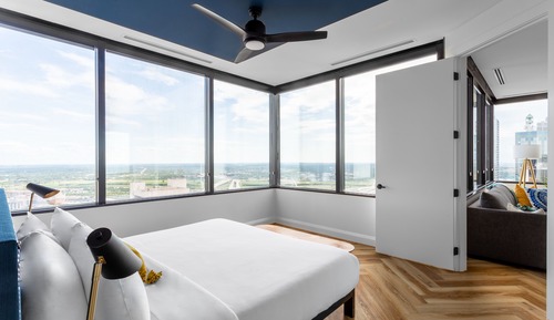 Corner Two Bedroom (Self Check-in with Virtual Front Desk)