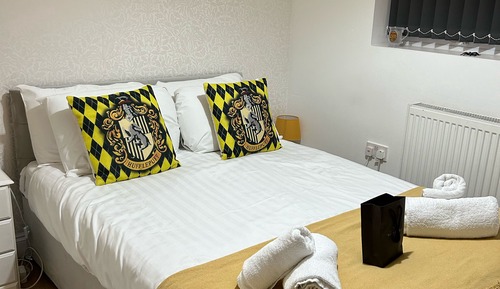 Classic Apartment, Multiple Beds, Garden View