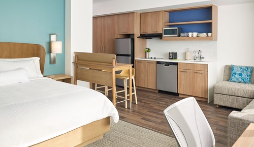 Room, 1 King Bed (Mobility Accessible, Tub)