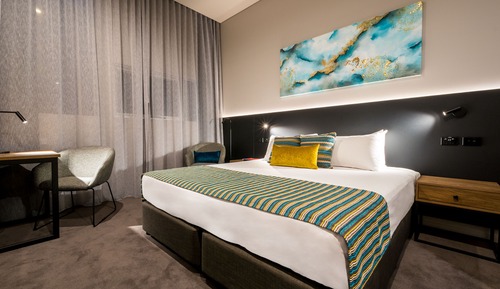 King Room - Free Mini Golf