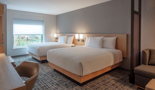 Design Room, Multiple Beds (2 Queen Beds with Sofa bed)