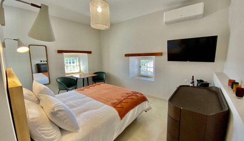 Luxury Room, 1 Queen Bed, Jetted Tub (La tour)