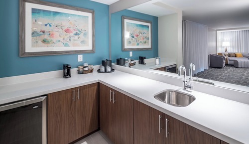 Suite, Multiple Beds, Balcony