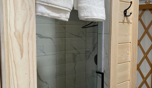 Bungalow, Private Bathroom, Mountain View (Loblolly Pine Studio)