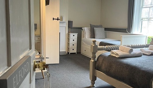 Family Room (Elford)