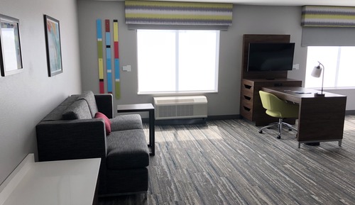 Standard Room, 1 King Bed