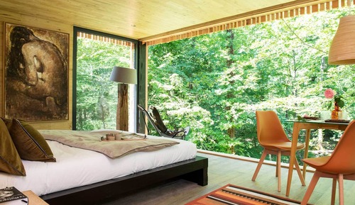 Design Suite, Hot Tub -"Nude" by Gilles Ballini