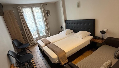 Basic Twin Room